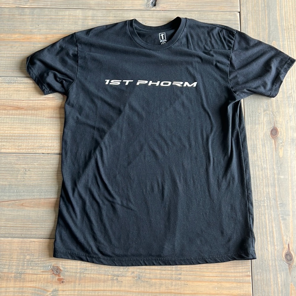1st Phorm Mens XL tshirt
